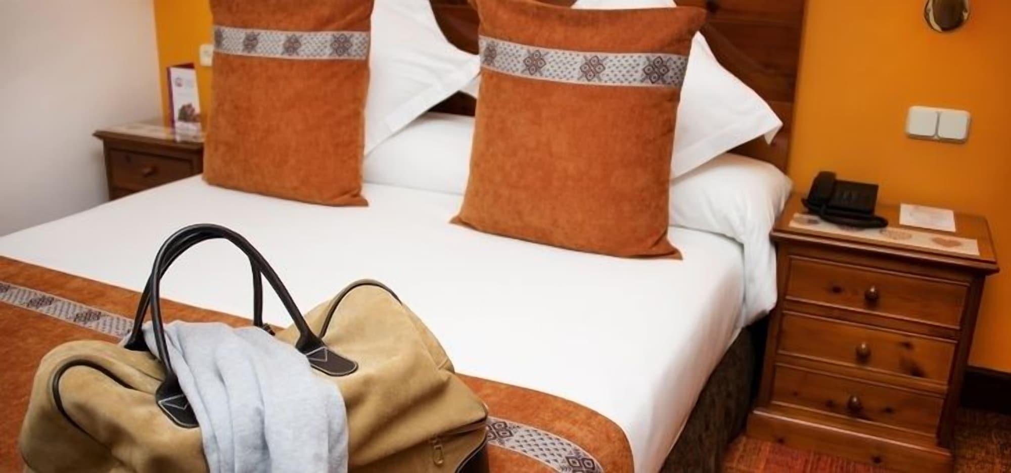 Hotel VilaGarós Zewnętrze zdjęcie