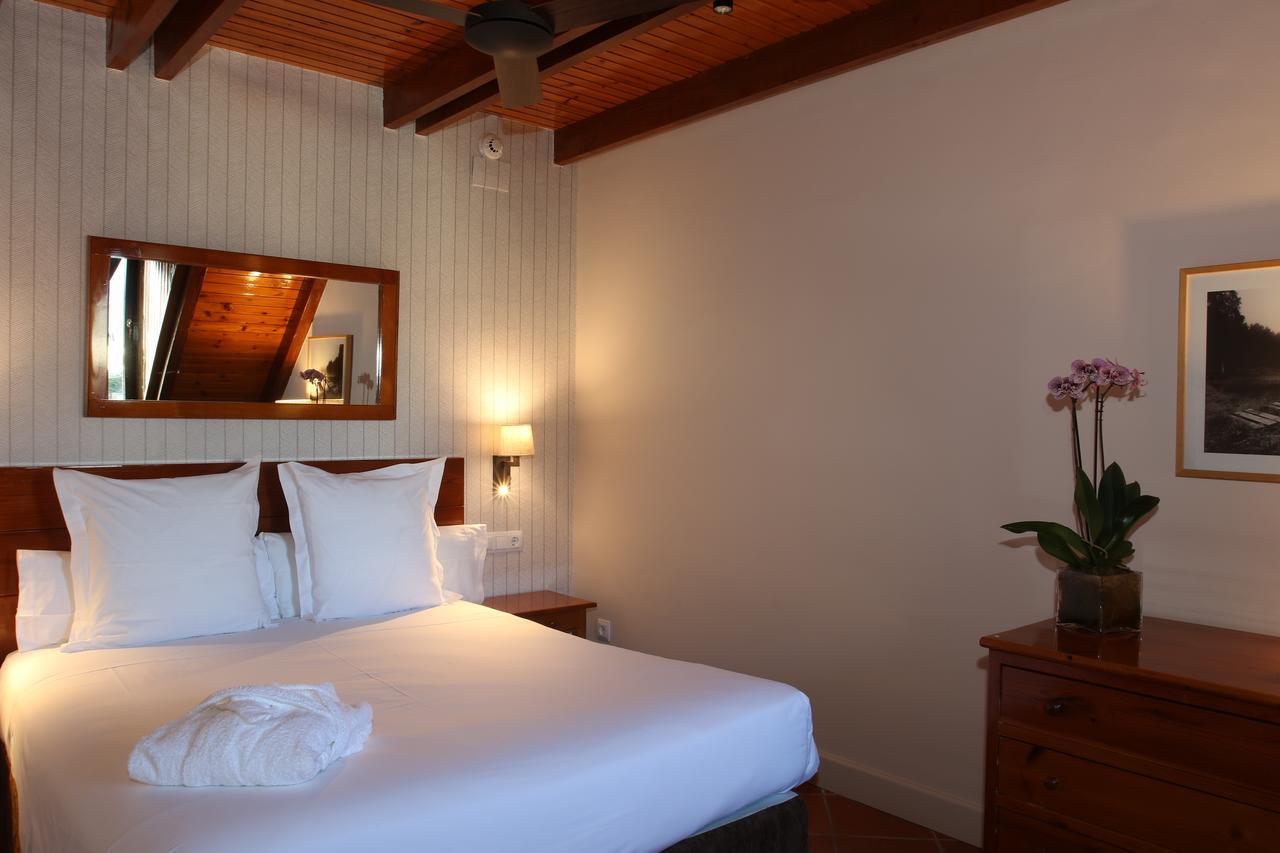 Hotel VilaGarós Zewnętrze zdjęcie