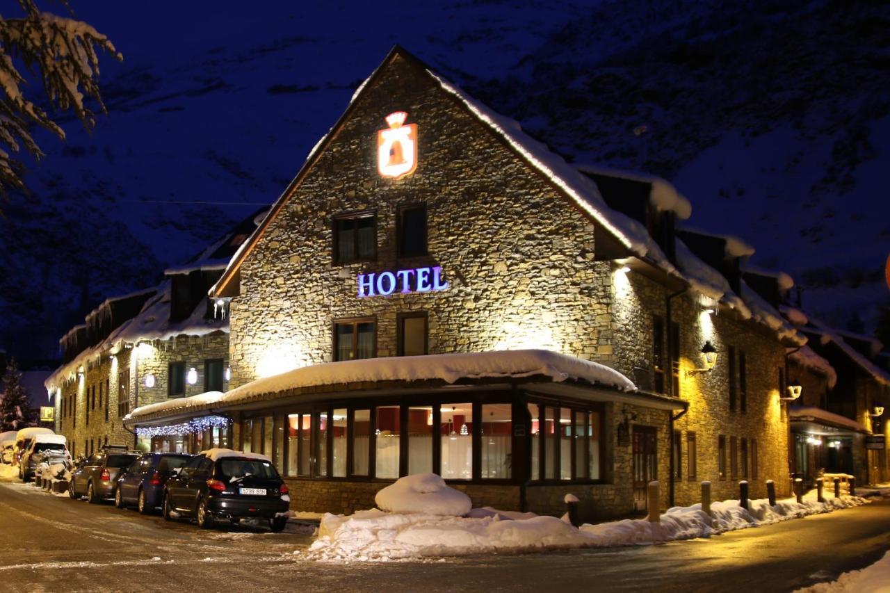 Hotel VilaGarós Zewnętrze zdjęcie